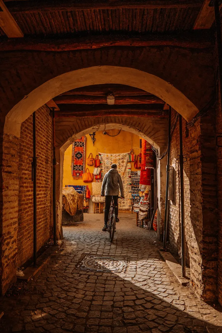 Covered souk passage